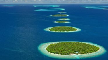Bas-Atoll-Maldives.jpeg