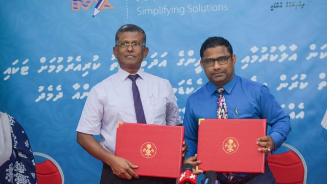 DHIVEHI-BAHUGE-ACADAMY-SIGNING-3-of-6-1536x1024.jpg