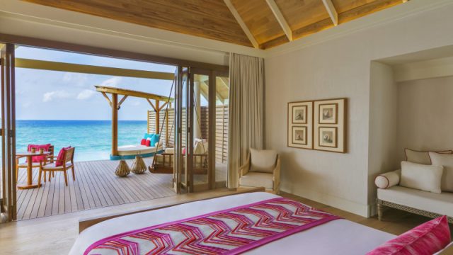 Milaidhoo-Maldives-Water-Pool-Villa-5-800x533-800x533.jpg
