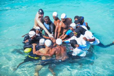 Swim-Maldives-50-1024x684.jpg