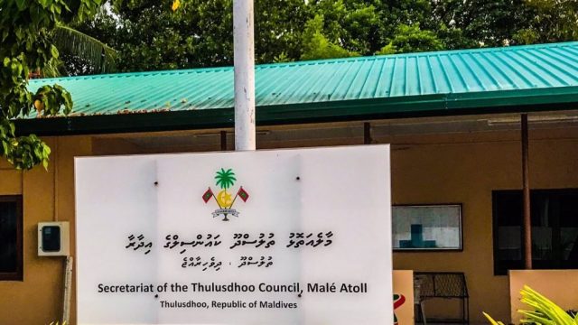 Thulusdhoo-council-1140x570.jpg