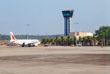 colombo-bandaranaike-international-airport-cmb.jpg