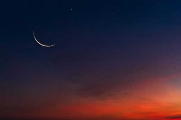 crescent-moon-ramadan-stock-image-1024x683-1-768x512-1.jpg