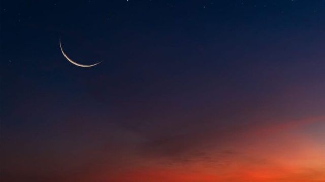 crescent-moon-ramadan-stock-image-1024x683-1-768x512-1.jpg