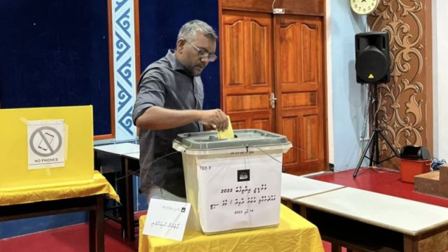 fayyaz-voting.jpeg