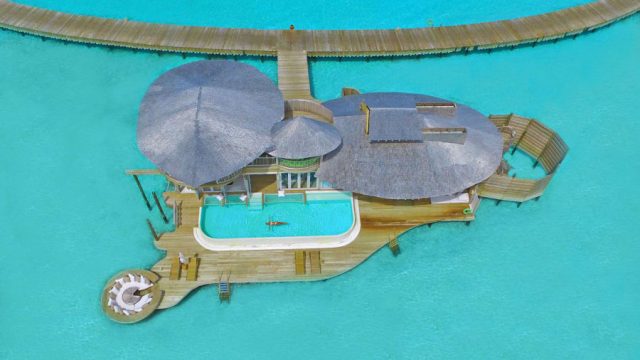 http___cdn.cnn_.com_cnnnext_dam_assets_171108220427-2-bedroom-water-retreat-at-soneva-jani-by-antoine-geraldine-0.jpg