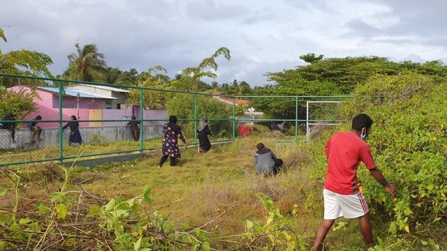 r.-vaadhoo-3-e1637581539973.jpg