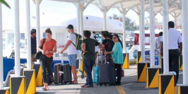 tourist-arrival-airport-750x375-1.png